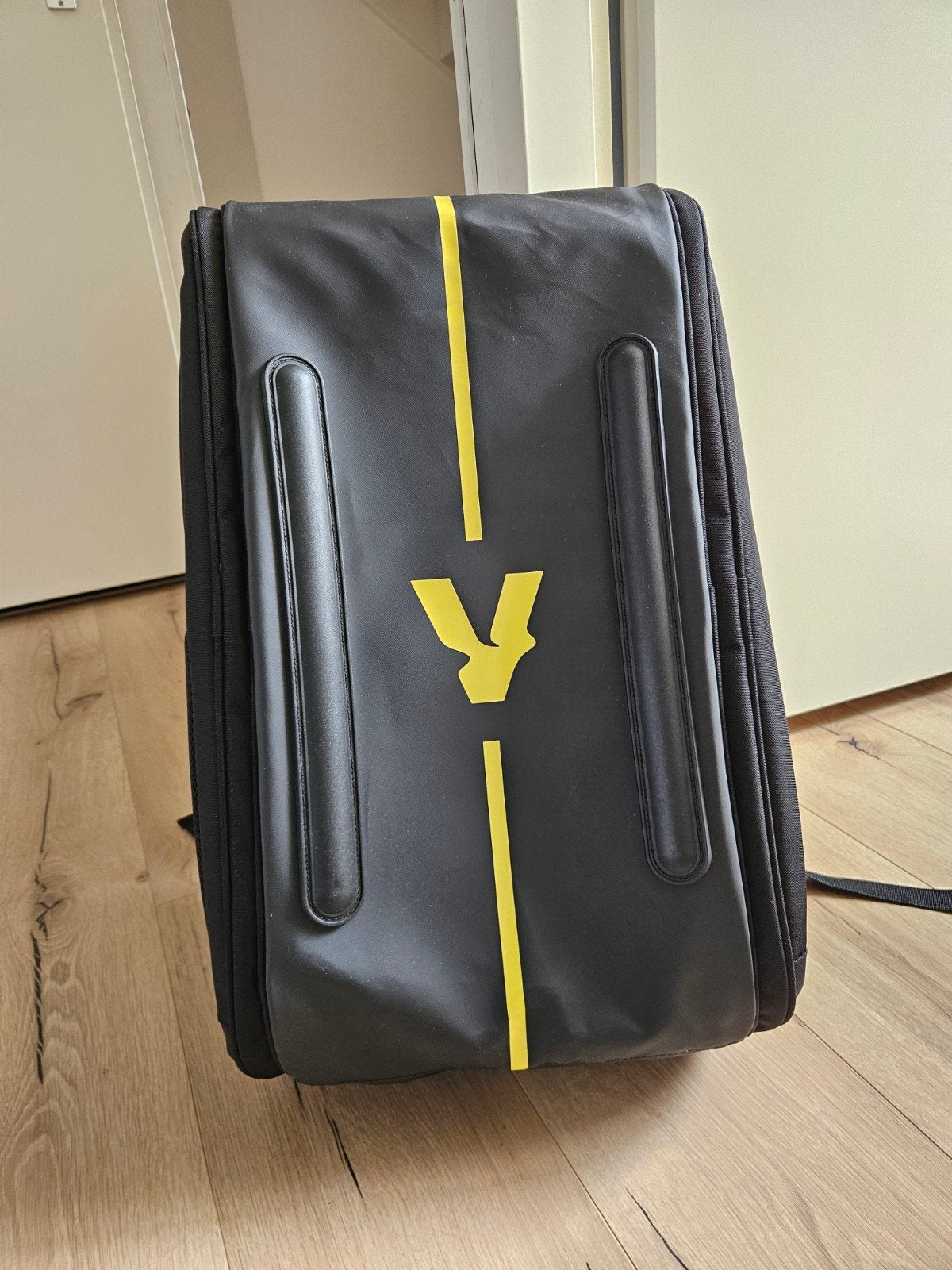 Padeltas Volt zwart, helemaal nieuw!, Ophalen, Nieuw, Padeltas