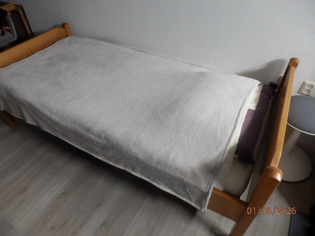 Eenpersoons seniorbed met motor 220V., Ophalen, 90 cm, Eenpersoons, Hout