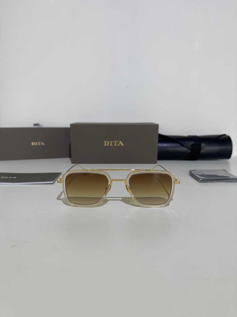 Dita flight 006 clear gold, Sieraden, Tassen en Uiterlijk, Zonnebrillen en Brillen | Heren, Ophalen of Verzenden, Zo goed als nieuw