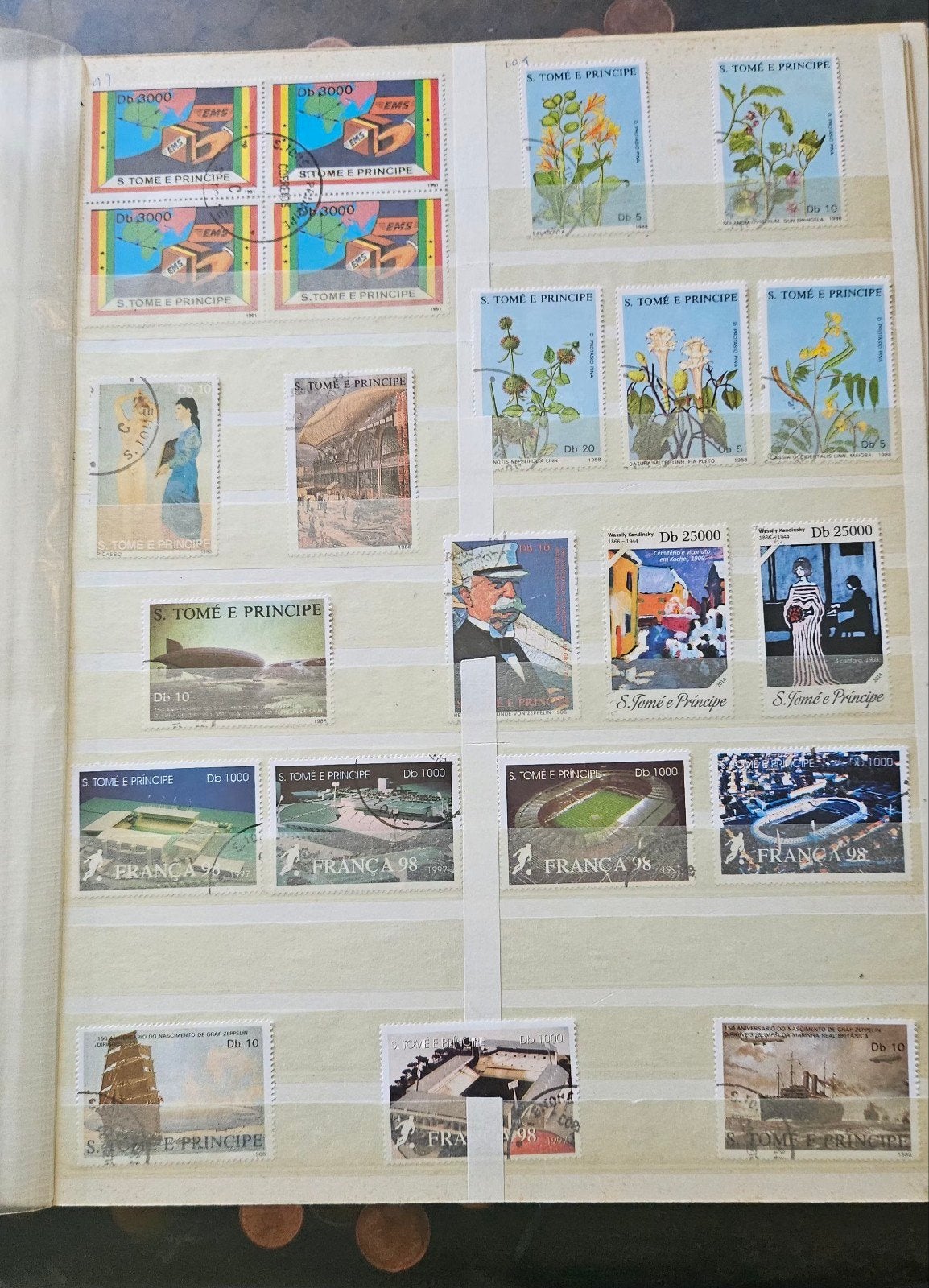 Volle Postzegel album, Ophalen of Verzenden, Buitenland