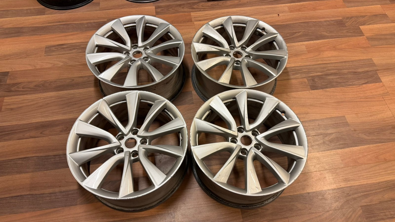Originele Tesla model 3 19 inch sport velgen stiletto, Velg(en), Nieuw, 235 mm, Zomerbanden