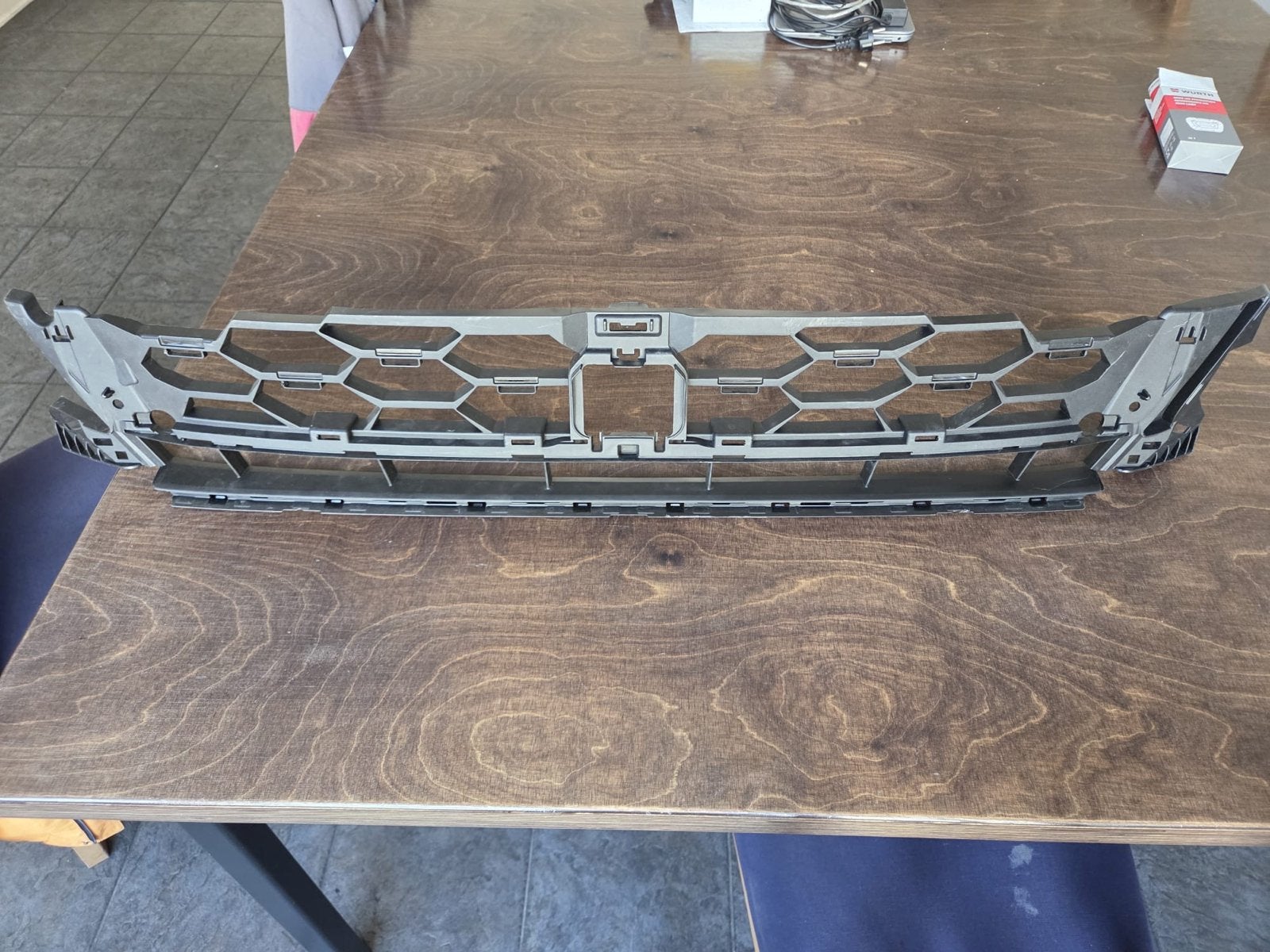 Grill Audi A3 8Y S-line 2021/2022 Ondergrill 8y0807647a of g, Ophalen, Gebruikt, Voor, Audi