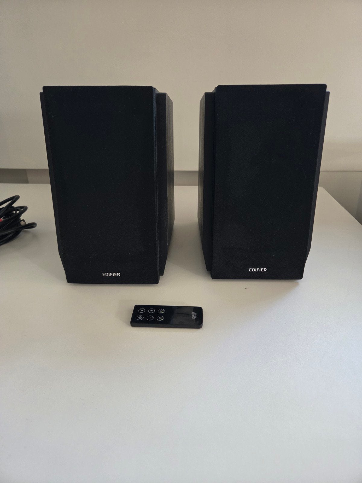 Edifier R1700BT Bluetooth Boekenplank Speakers - Goede Staat, Ophalen of Verzenden