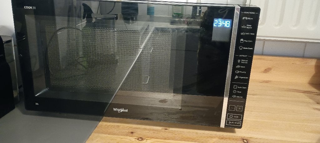 Whirlpool Magnetron (30L) – Zgan / Spiegelglas, Ophalen, Draaiplateau, Oven, Magnetron