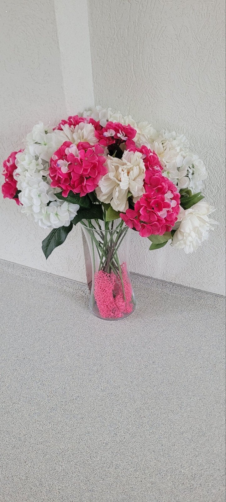 Prachtig boeket kunstbloemen in roze en wit, Huis en Inrichting, Woonaccessoires | Kunstplanten en Kunstbloemen, Binnen, Ophalen of Verzenden