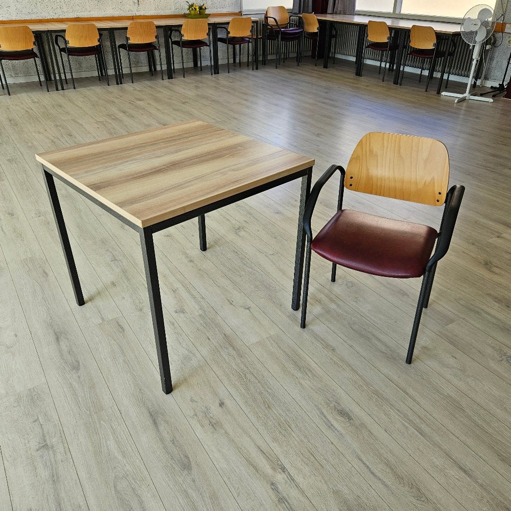 tafels en stoelen t.e.a.b., Huis en Inrichting, Tafels | Eettafels, Ophalen, Overige materialen, Gebruikt, 50 tot 100 cm