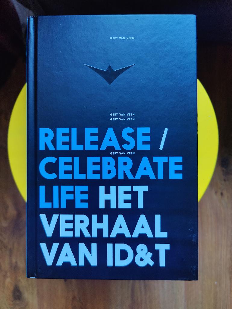 ID&T - Release - Celebrate Life - Hardcover, Ophalen of Verzenden, Artiest