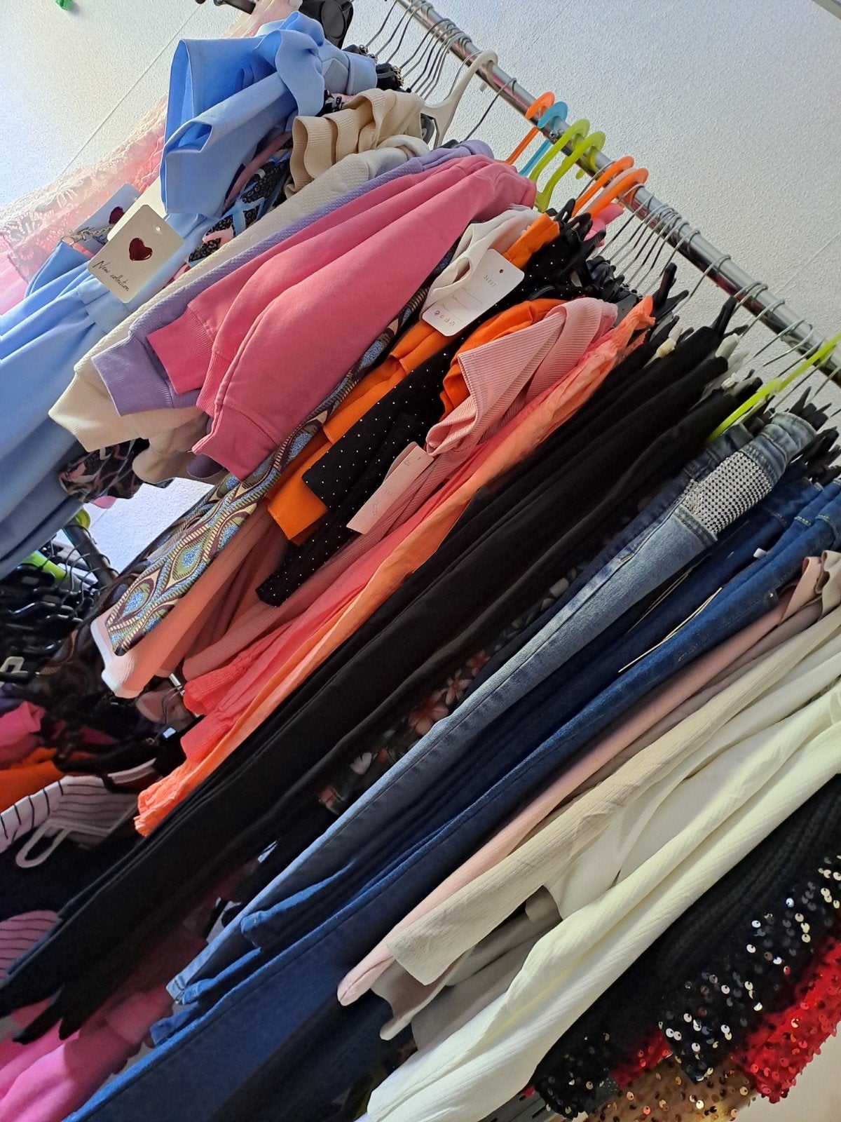 restpartij  kinderkleding, Ophalen of Verzenden, Nieuw