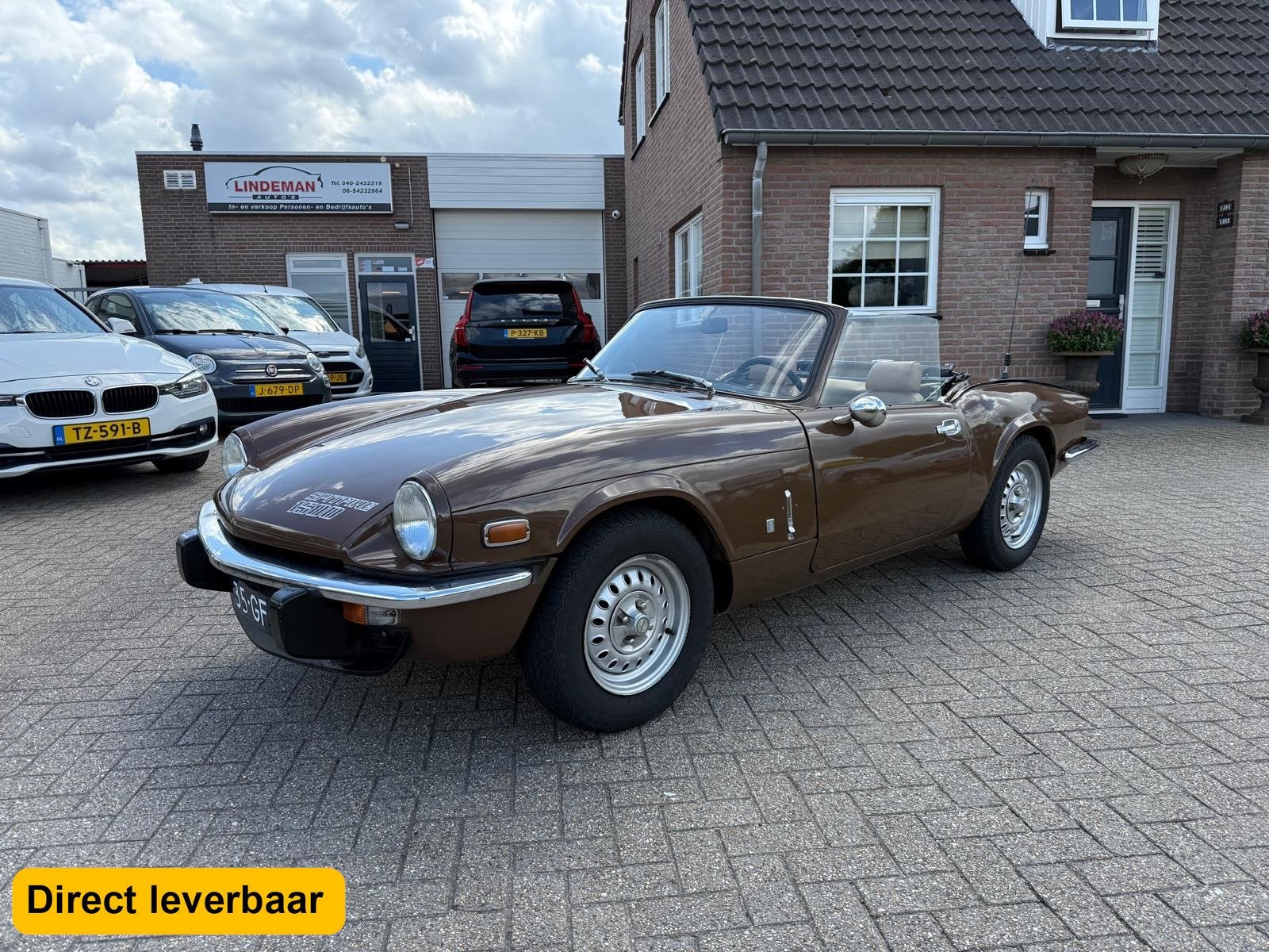 Triumph Spitfire 1500 Soft Top Org. Nederlands (bj 1975), Auto's, Oldtimers, Beige, Triumph, Bedrijf, Handgeschakeld