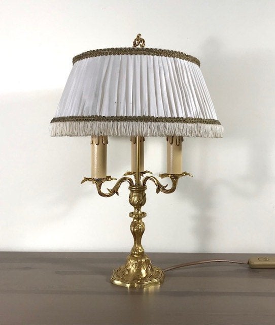 Klassieke Franse bronzen bouillotte lamp met 3 lichtpunten, E14 (klein), Ophalen of Verzenden, Metaal, Met schakelaar