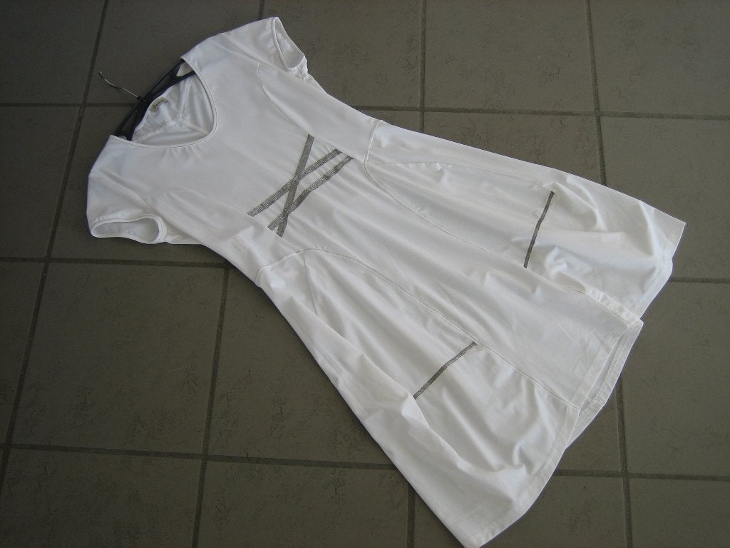 Prachtig elegant speels wit jurkje CASSIOPEE 36-38 snazzeys, Kleding | Dames, Maat 38/40 (M), Cassiopée, Verzenden, Wit