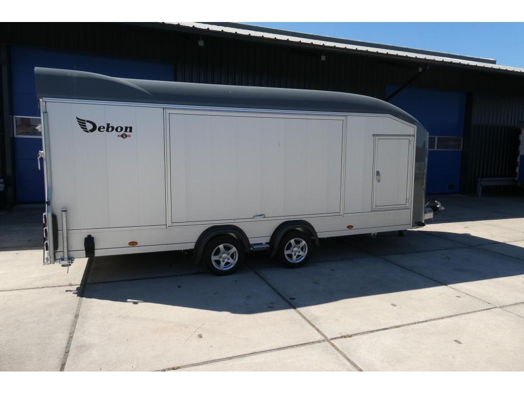 Bij Eemsned Debon Roadster 2000 gesloten aanhangwagen, Nieuw