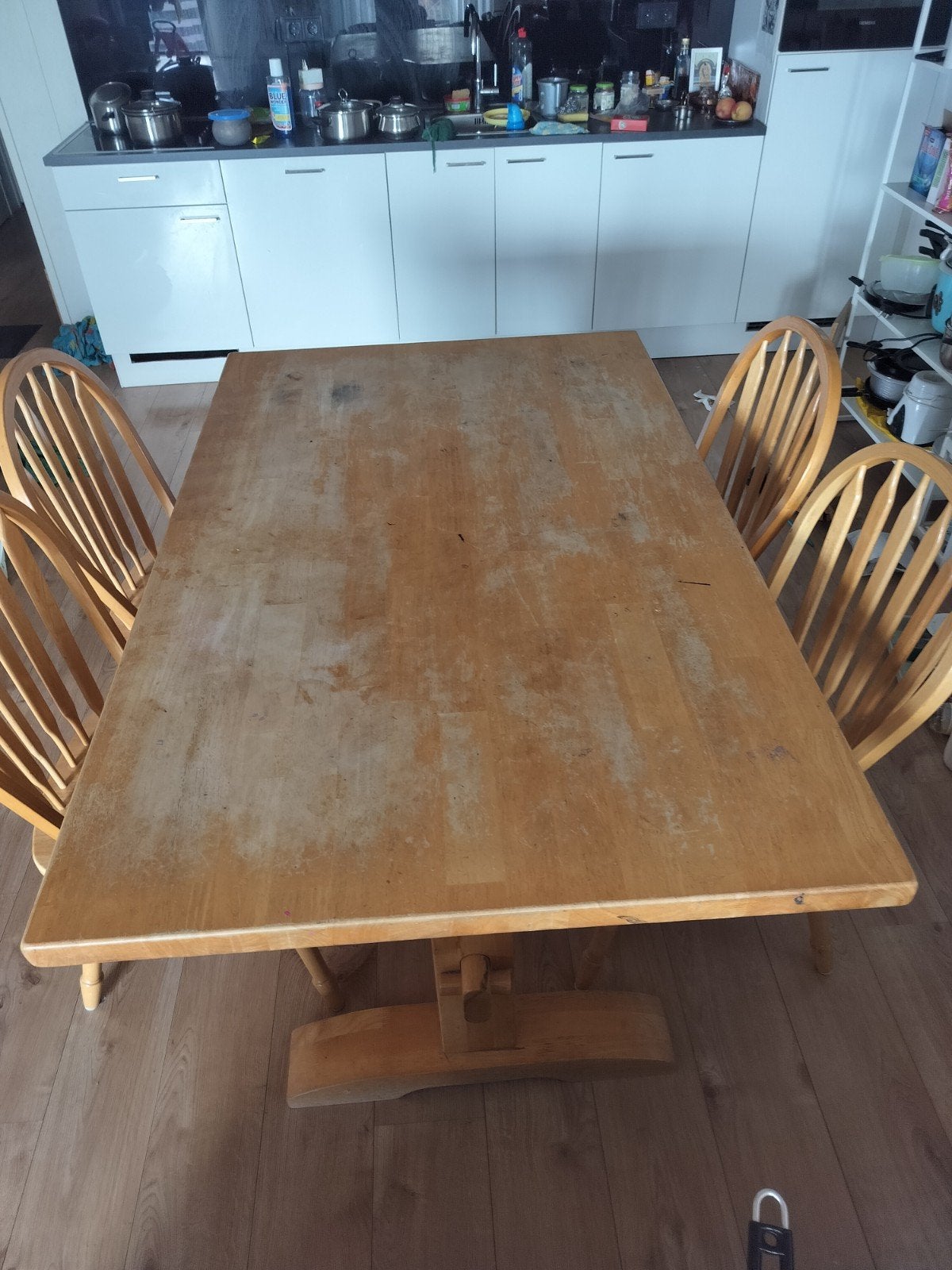Gratis eettafel met stoelen af te halen in Eindhoven, Huis en Inrichting, Tafels | Eettafels, Gebruikt, 150 tot 200 cm, Vier personen