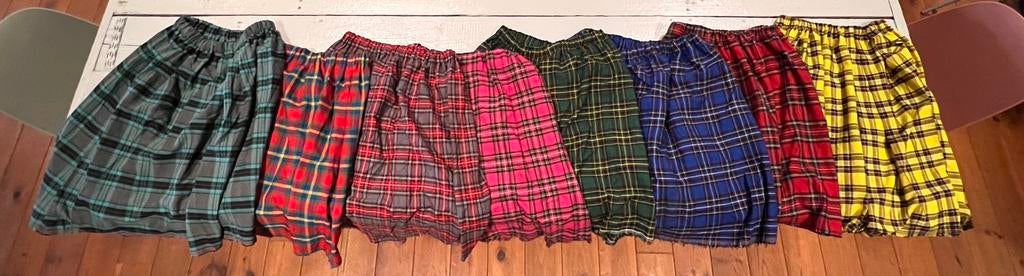 Zelfgemaakte kilts van goede kwaliteit - Diverse kleuren, Ophalen, Zo goed als nieuw, Overige maten, Overige thema's