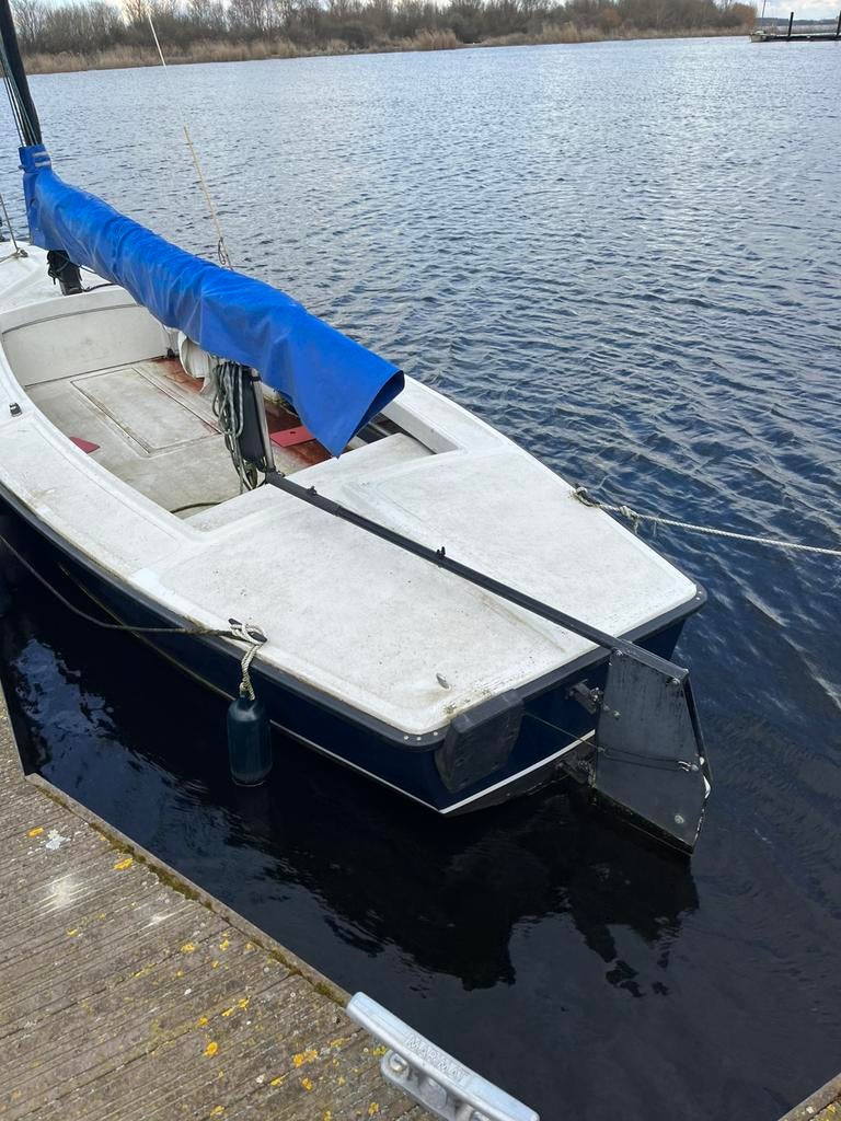 Polyvalk met 6pk buitenboord motor, Gebruikt, Polyvalk, Ophalen, Zwaard