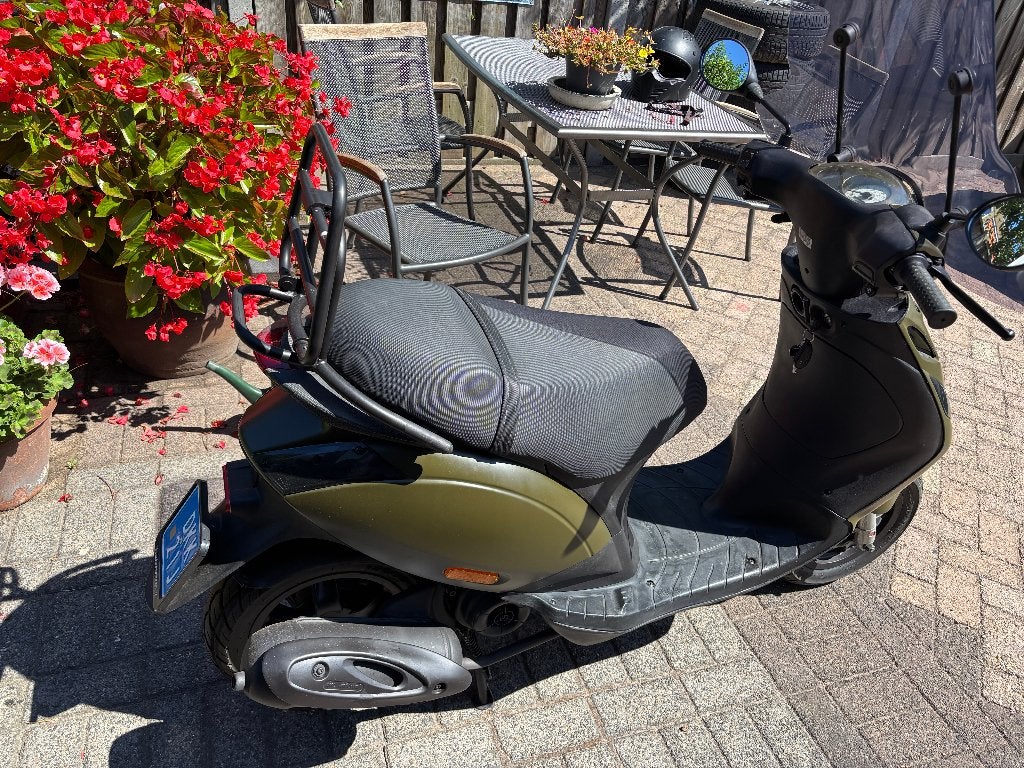 mooie scooter Piaggo snor, Fietsen en Brommers, Ophalen, Gebruikt, Overige modellen, Benzine