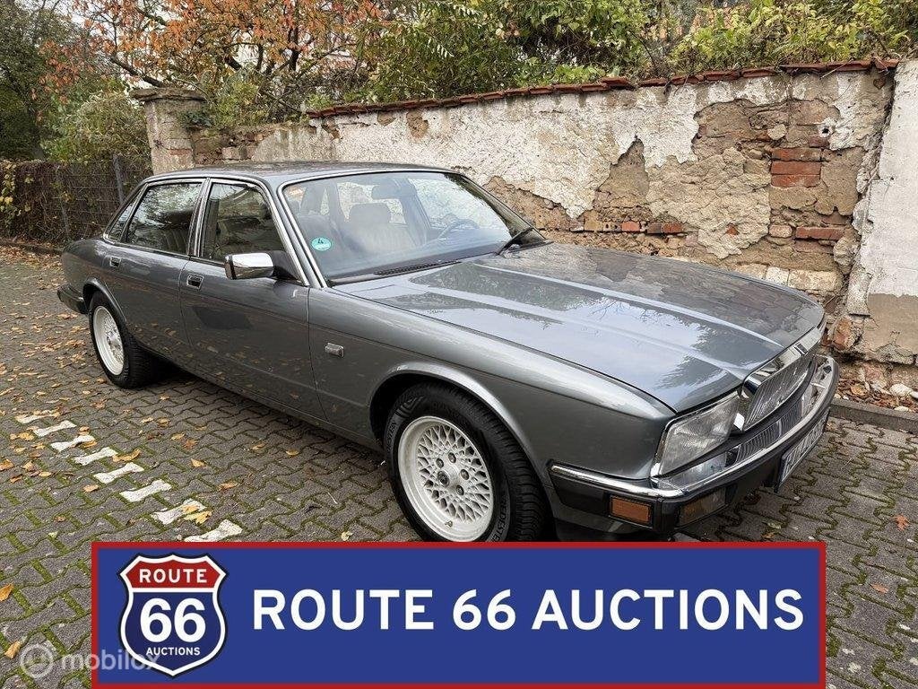 Jaguar XJ6 | Route 66 Auctions, Overige carrosserieën, Zwart, Bedrijf, Handgeschakeld