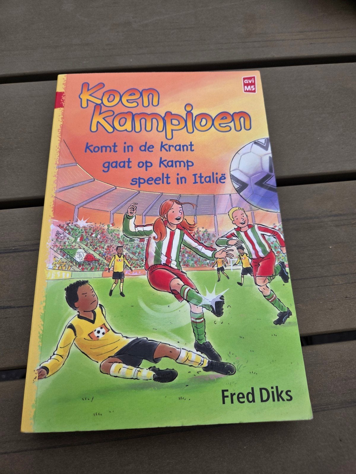 Koen Kampioen; 3 delen in 1 boek, Ophalen of Verzenden, Zo goed als nieuw, Fred Diks, Fictie algemeen