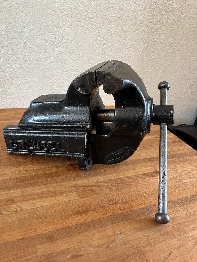 Geweldige zware GRESSEL bankschroef 125 mm . AADORF SCHWEIS, Ophalen of Verzenden