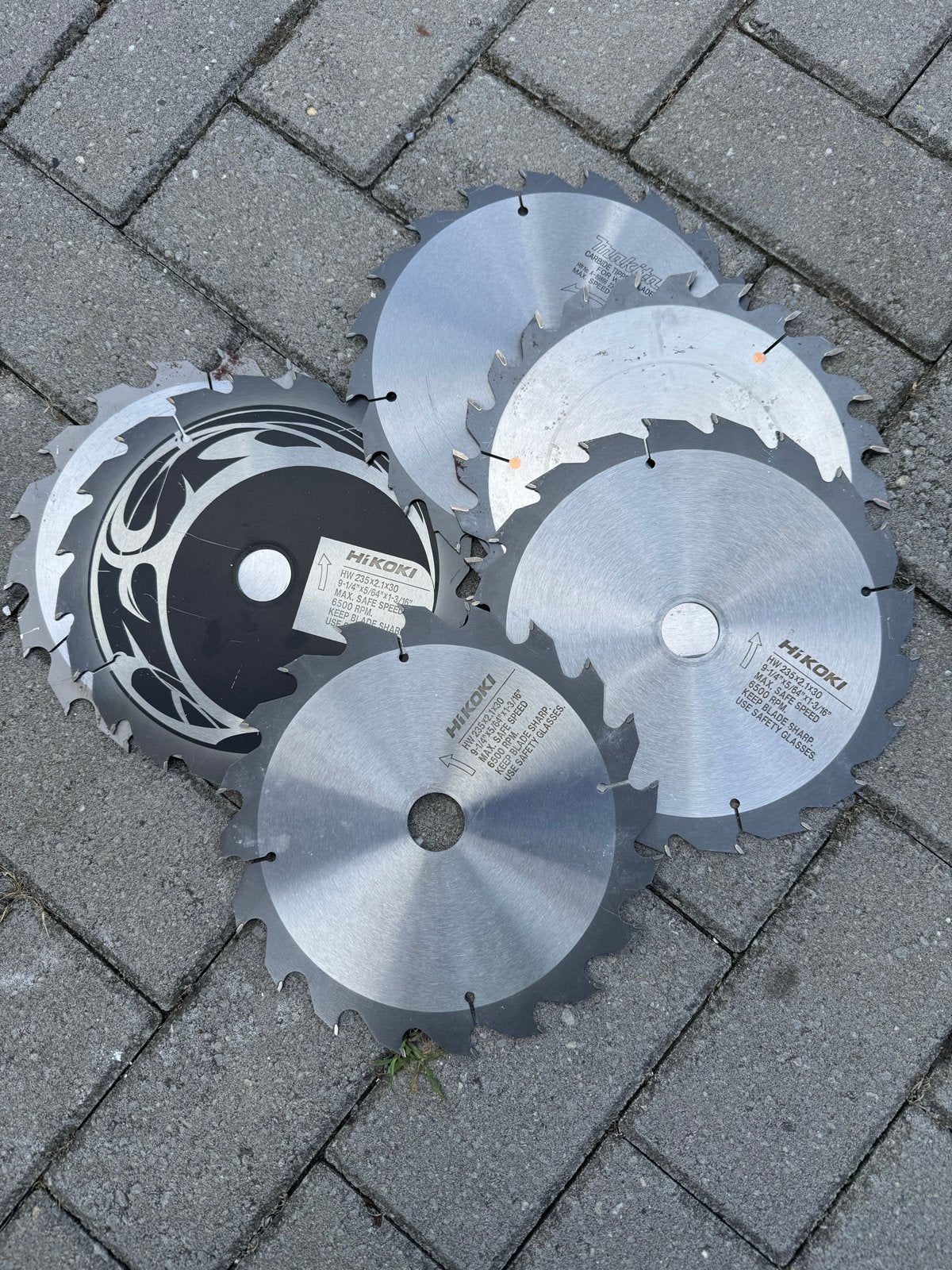 6 Houtzaagbladen: 5x Hikoki, 1x Makita, Ophalen, Cirkelzaag, Nieuw, 30 tot 70 mm