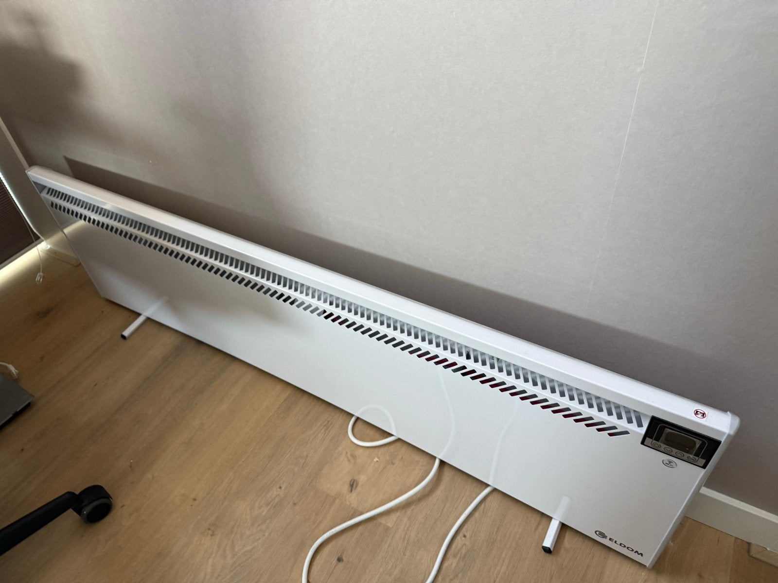 Eldom Invest Elektrische Convector Kachel 3000W, Ophalen, Minder dan 30 cm, Kachel, 150 cm of meer