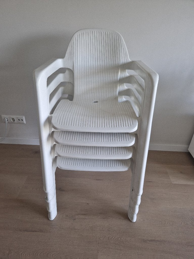 4 stapelbare tuinstoelen merk Hartman, Tuin en Terras, Ophalen, Zo goed als nieuw, Kunststof, Stapelbaar