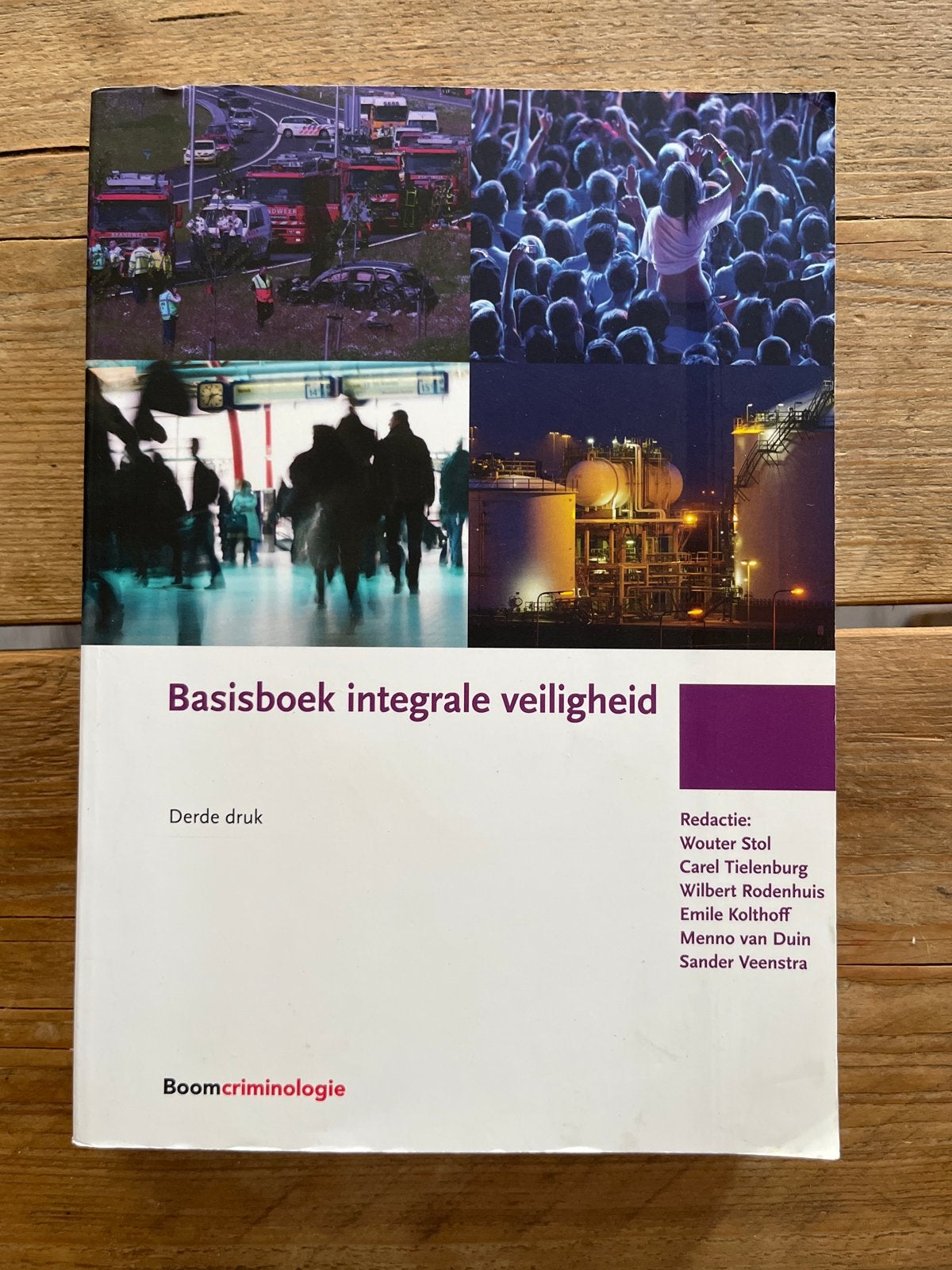 Basisboek integrale veiligheid - Derde druk, Boeken, Ophalen of Verzenden, Gamma, Zo goed als nieuw, HBO