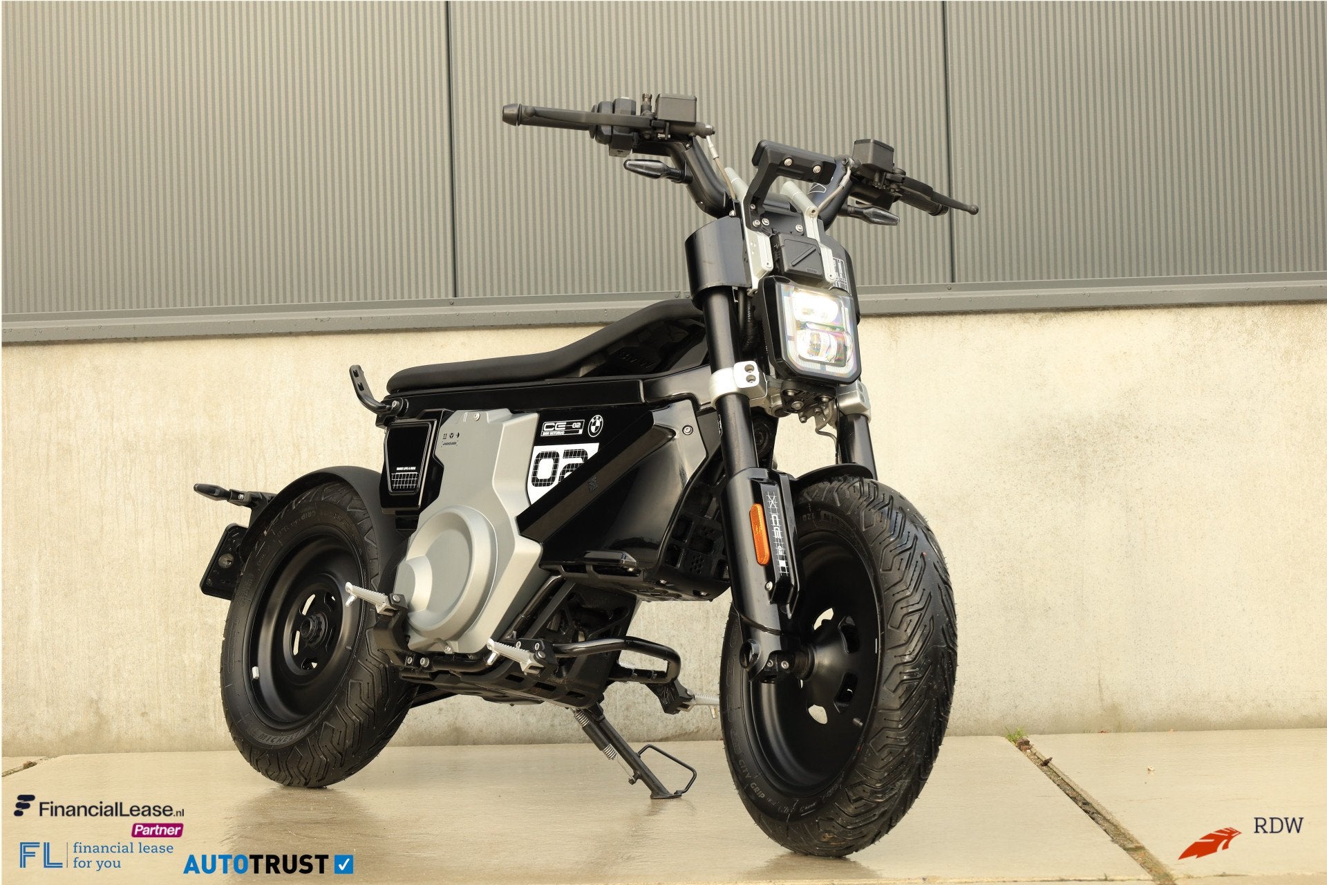 BMW CE02 AM Black Edition 2024 met Oplader, Fietsen en Brommers, Brommers | Overige merken, Gebruikt