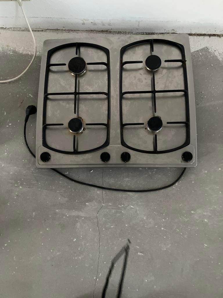 Compact inbouw gasfornuis met 4 pitten, Witgoed en Apparatuur, Gebruikt, Minder dan 85 cm, 3 kookzones of minder, Ophalen of Verzenden