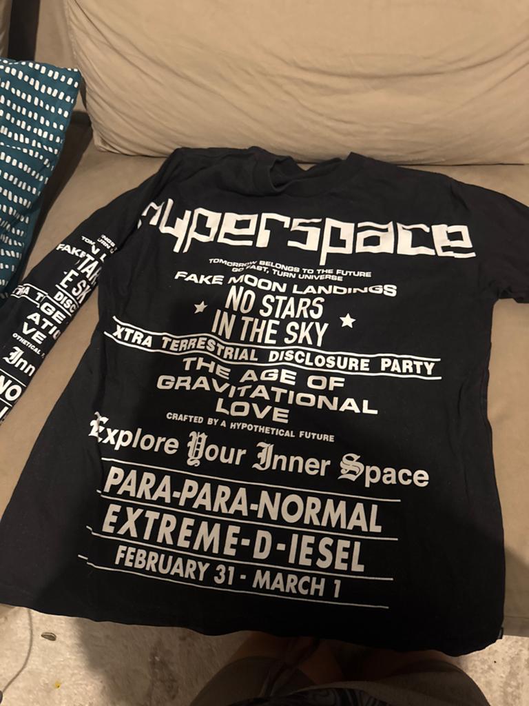 Zwart T-shirt met lange mouwen en print, Ophalen of Verzenden, Zo goed als nieuw, Overige maten, Zwart