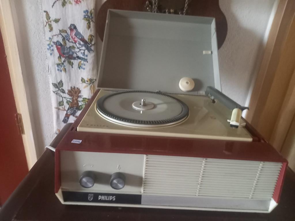 Philips platenspeler retro, Audio, Tv en Foto, Platenspelers, Ophalen of Verzenden, Philips