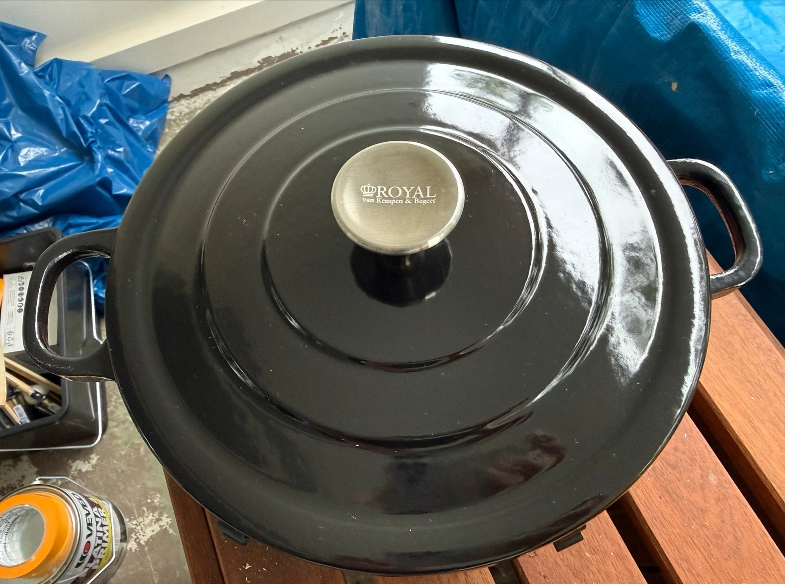 Royal van Kempen & Begeer 24cm Gietijzeren Braadpan Zwart, Met deksel, Ophalen of Verzenden, Zo goed als nieuw, Braadpan