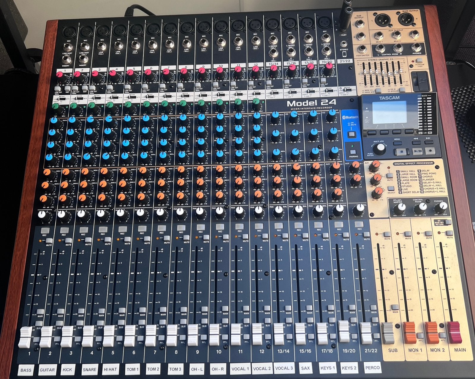 Tascam Model 24 + Tas, Ophalen, Zo goed als nieuw, 20 kanalen of meer
