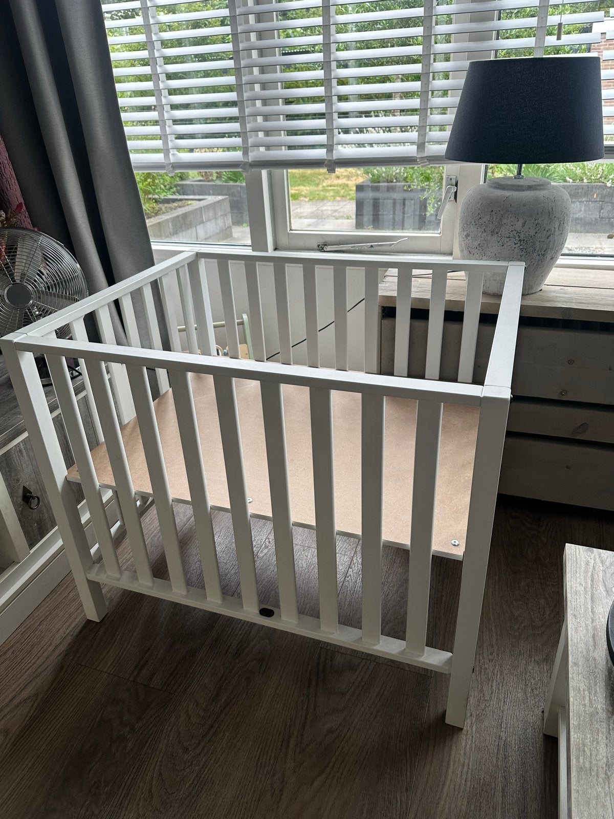 Baby box van Babydump, half jaar gebruikt, Ophalen, Zo goed als nieuw, Vierkant, In hoogte verstelbaar