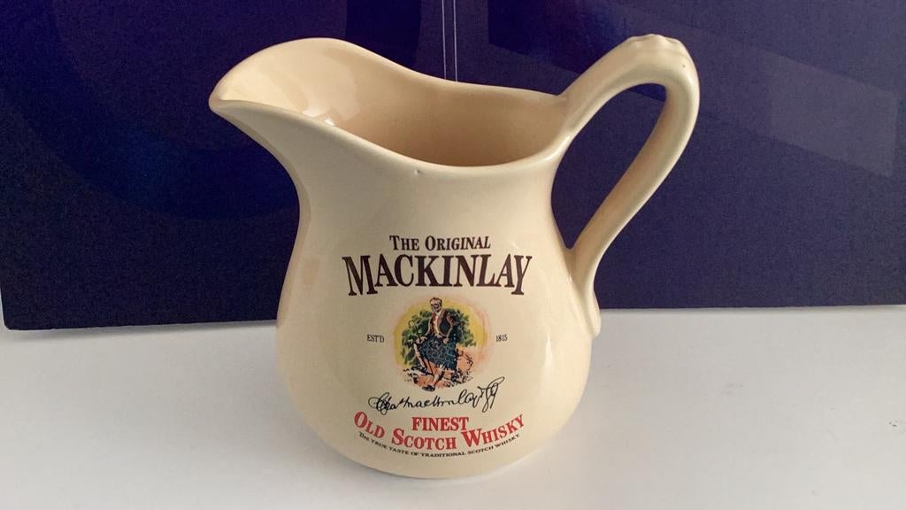 Mackinlay Scotch Whisky Waterjug, Ophalen of Verzenden, Zo goed als nieuw, Gebruiksvoorwerp