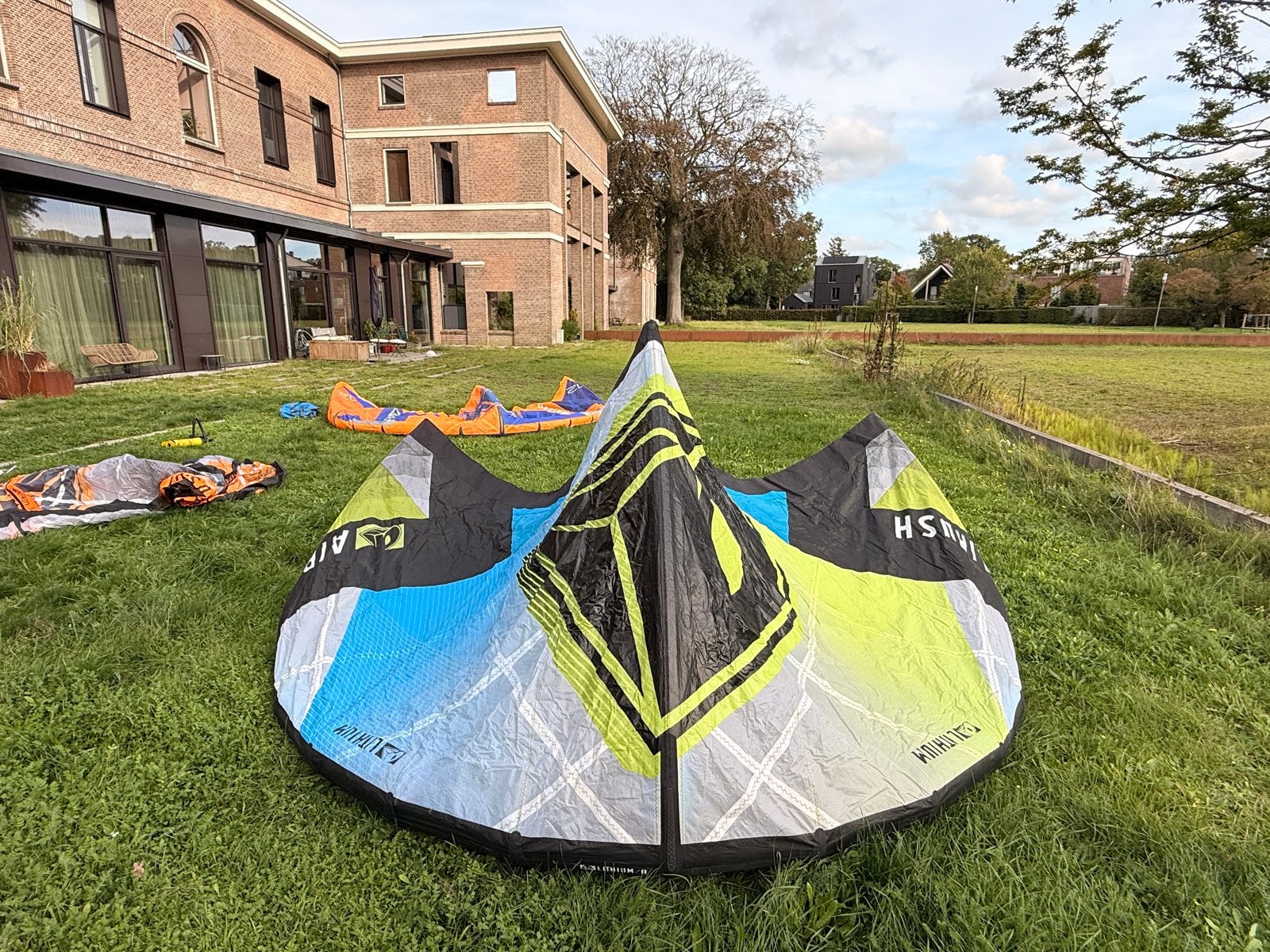 Airush Lithium 6m Kite - of hele set 6/8/10/12m Lithium!, Ophalen, Gebruikt, Geen board, 6 m²