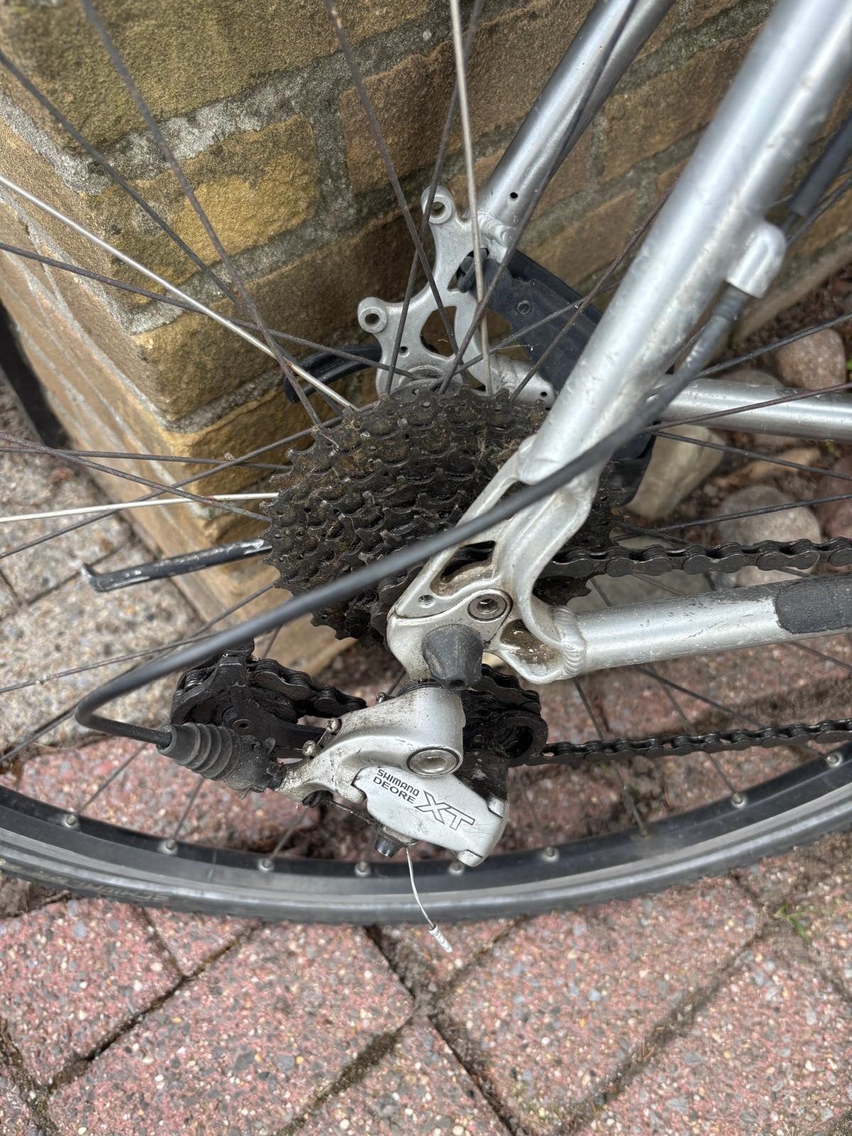 Lakes Cross 700 crosshybride trekkingfiets Studenten Fiets, 28 inch, Gebruikt, Velgrem, Meer dan 20 versnellingen