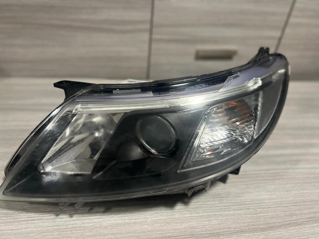 Koplamp L Saab 9-3 xenon, Ophalen, Saab