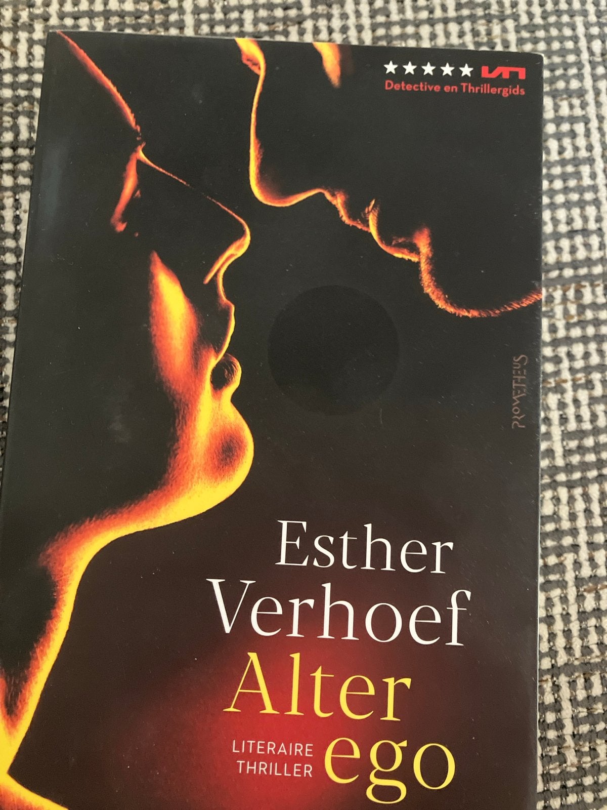 Alter Ego - Esther Verhoef (Literaire thriller), Ophalen, Zo goed als nieuw