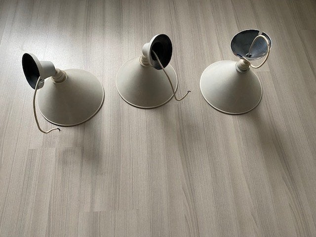 GRATIS AF TE HALEN 3 HANG LAMPEN EN 1 SCHROEF BOL LAMP, Ophalen, Gebruikt, Glas, Overige fittingen