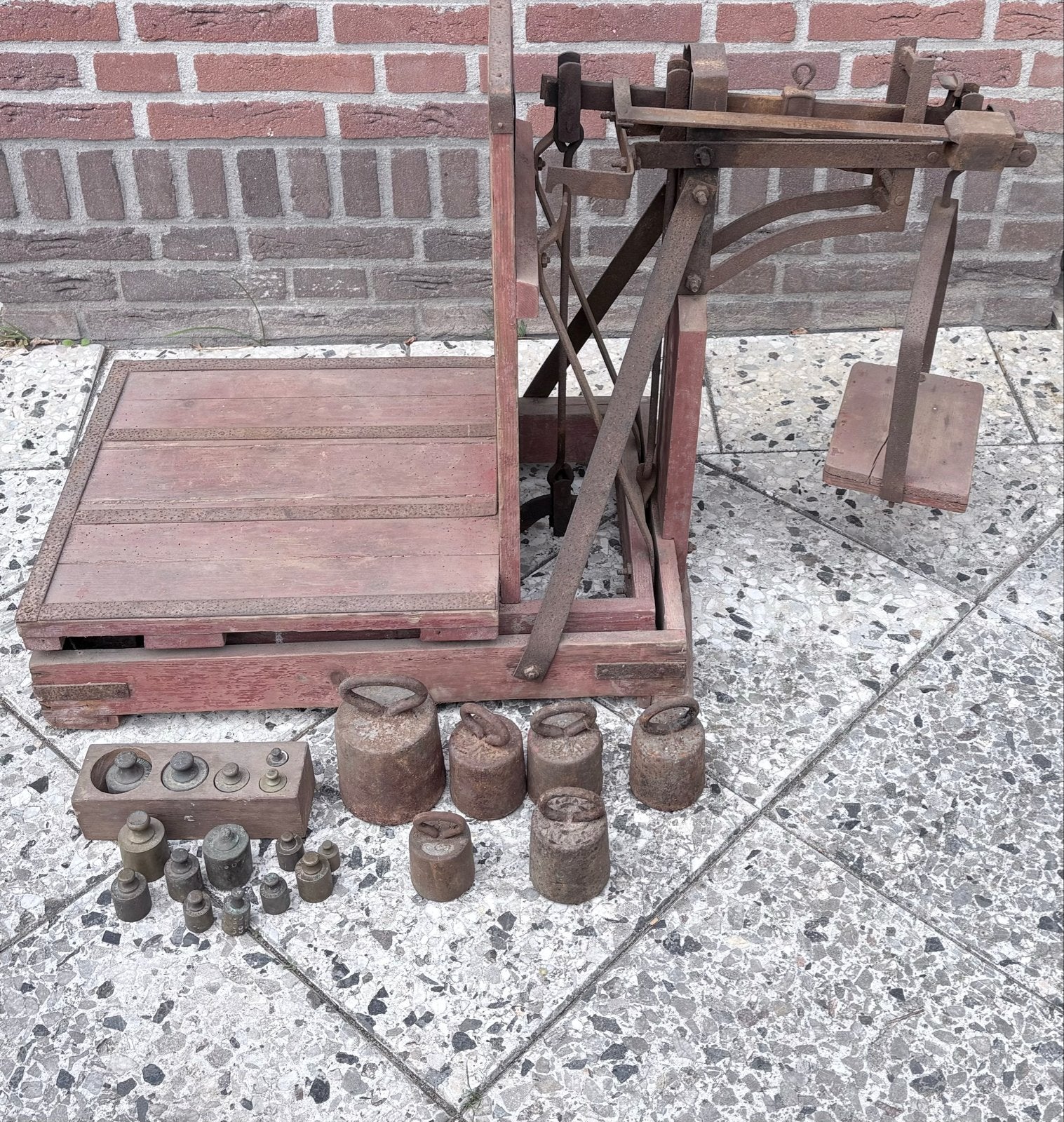 Antieke Bascule Weegschaal met Gewichten - Huishoudelijk, Ophalen