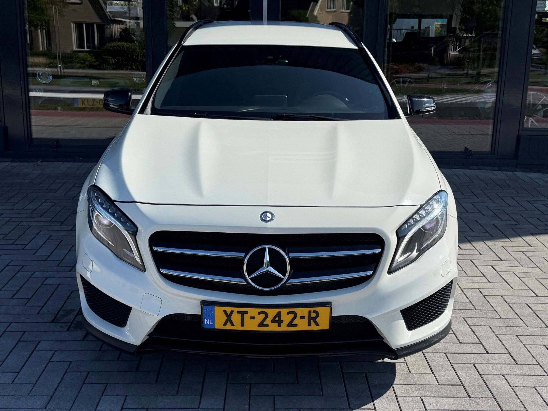 Mercedes-Benz GLA-klasse 180 AMG Night Edition Camera Navi, Auto's, Gebruikt, Euro 6, 4 cilinders, 715 kg
