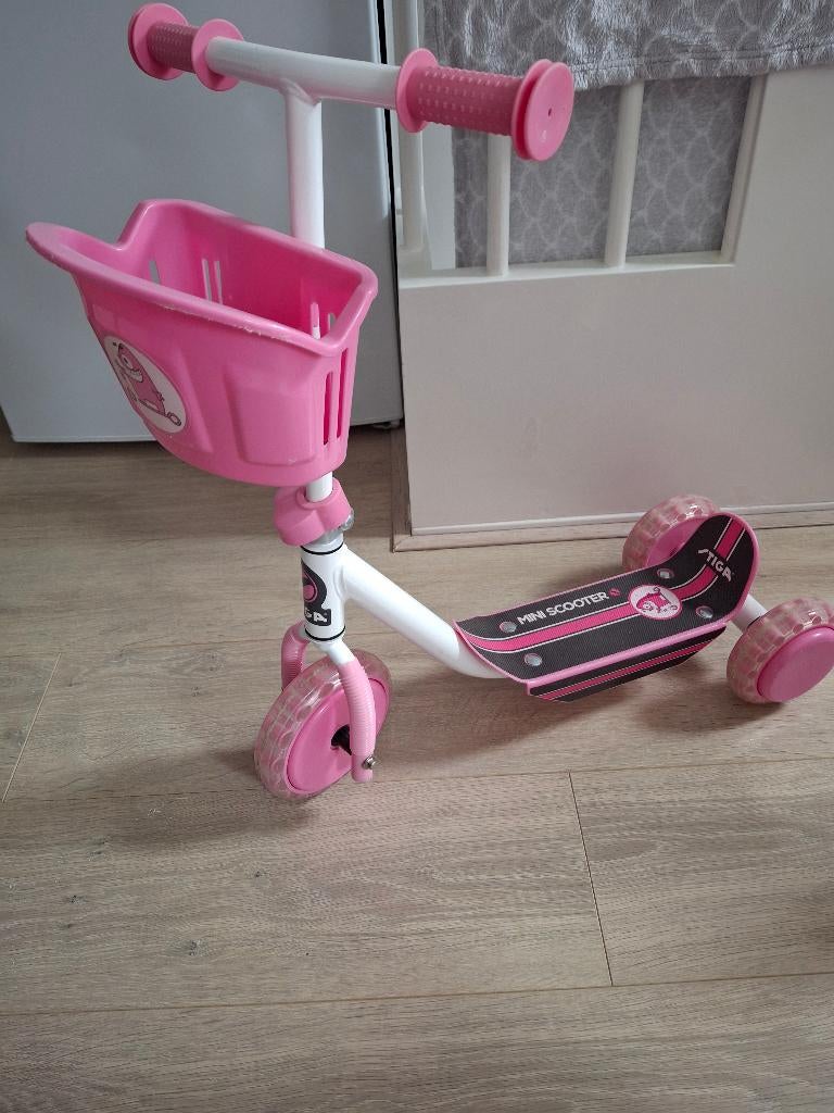 Mini scooter step Tiga, Fietsen en Brommers, Steps, Ophalen, Zo goed als nieuw, Gewone step, Tiga