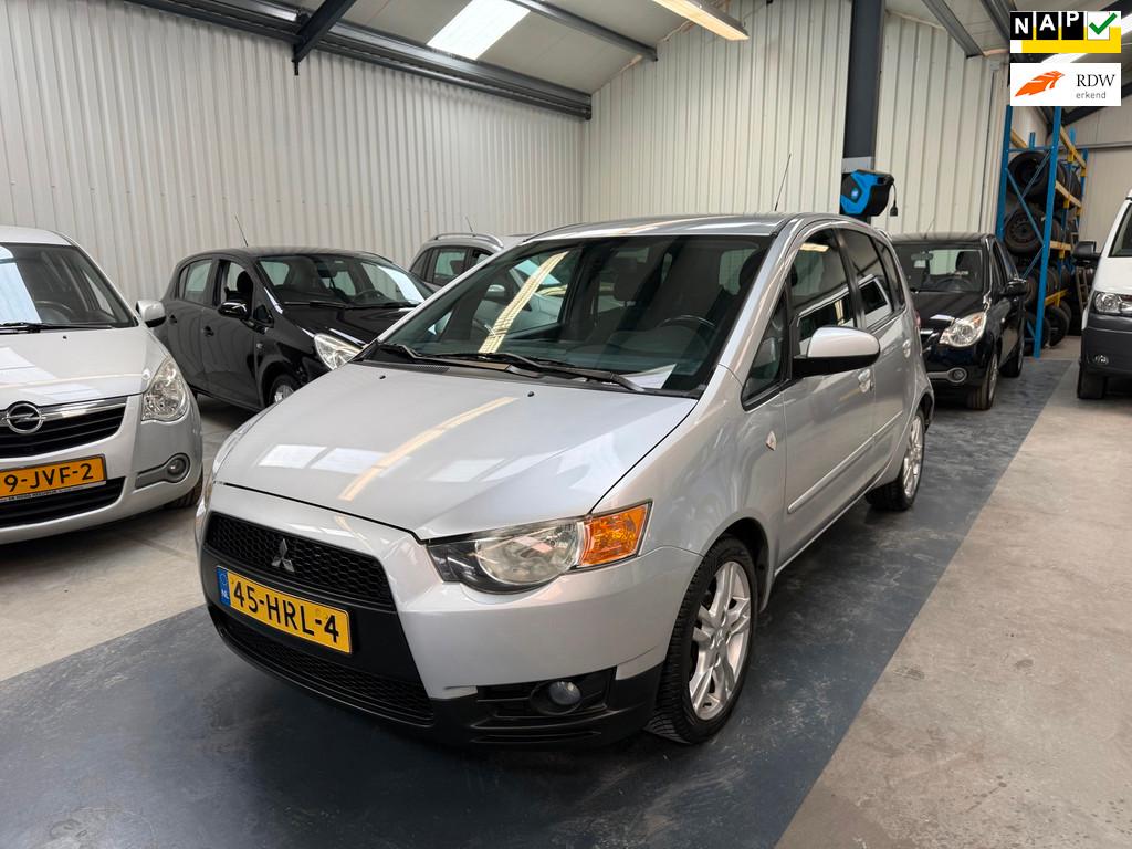 Mitsubishi Colt 1.5 Intense 5 DEURS/AIRCO/NAP/APK, Voorwielaandrijving, Metallic lak, 4 cilinders, 965 kg