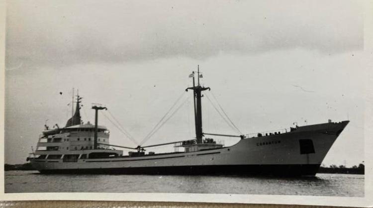 CORANTIJN  - 1968  werf Amels  Makkum  Suriname, Ophalen of Verzenden, Zo goed als nieuw, Kaart, Foto of Prent