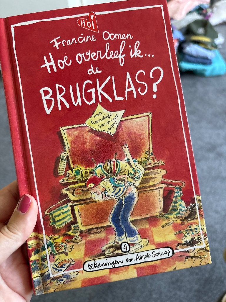 Boek hoe overleef ik de brugklas van Francine Oomen, Ophalen of Verzenden, Zo goed als nieuw, Francine Oomen, Fictie