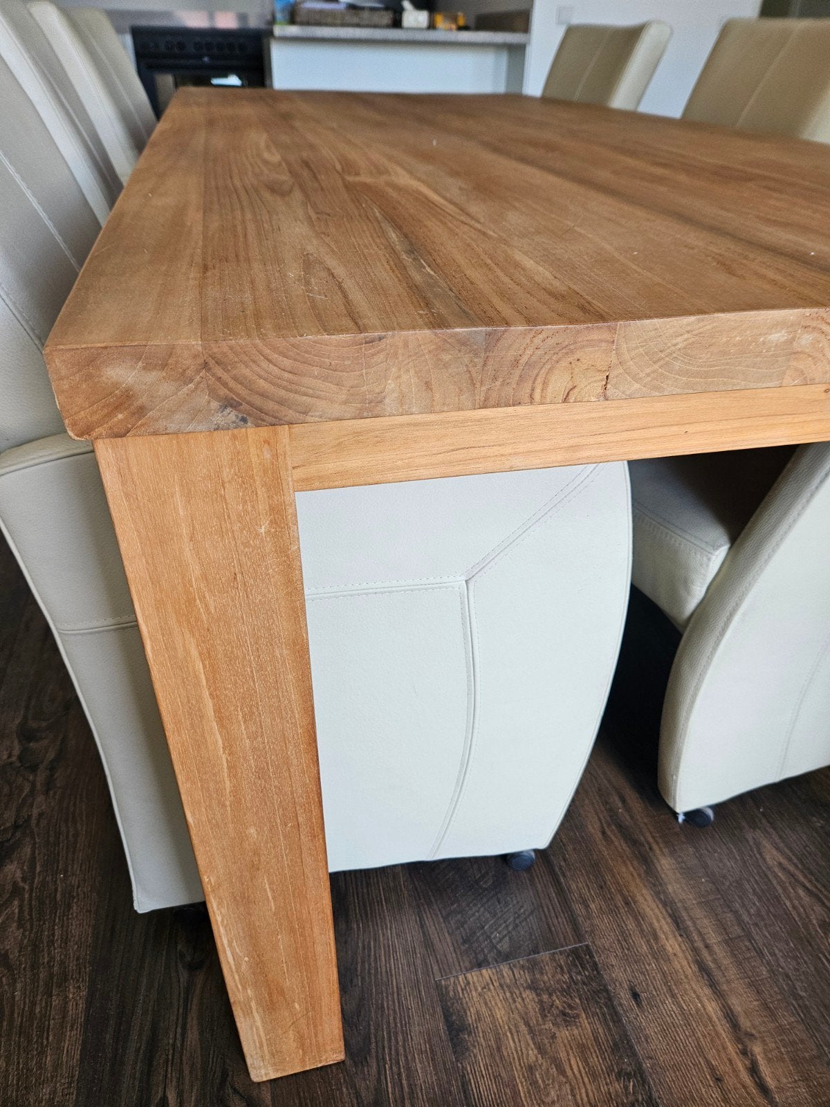 Teak eettafel 180cm met 6 witte leren stoelen, Huis en Inrichting, Ophalen, Gebruikt, 150 tot 200 cm, Rechthoekig