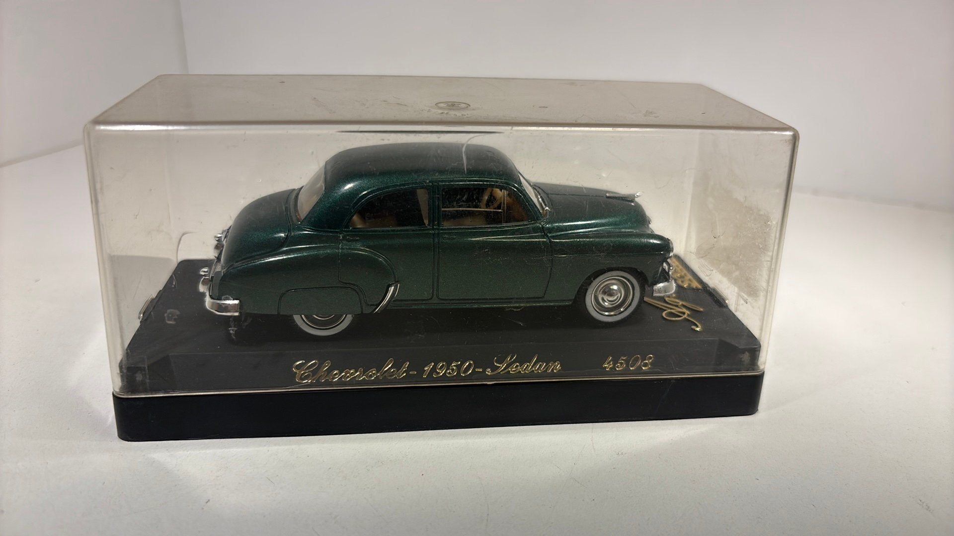 Chevrolet sedan 1950 solido 1.43, Auto, Solido, Ophalen of Verzenden, A