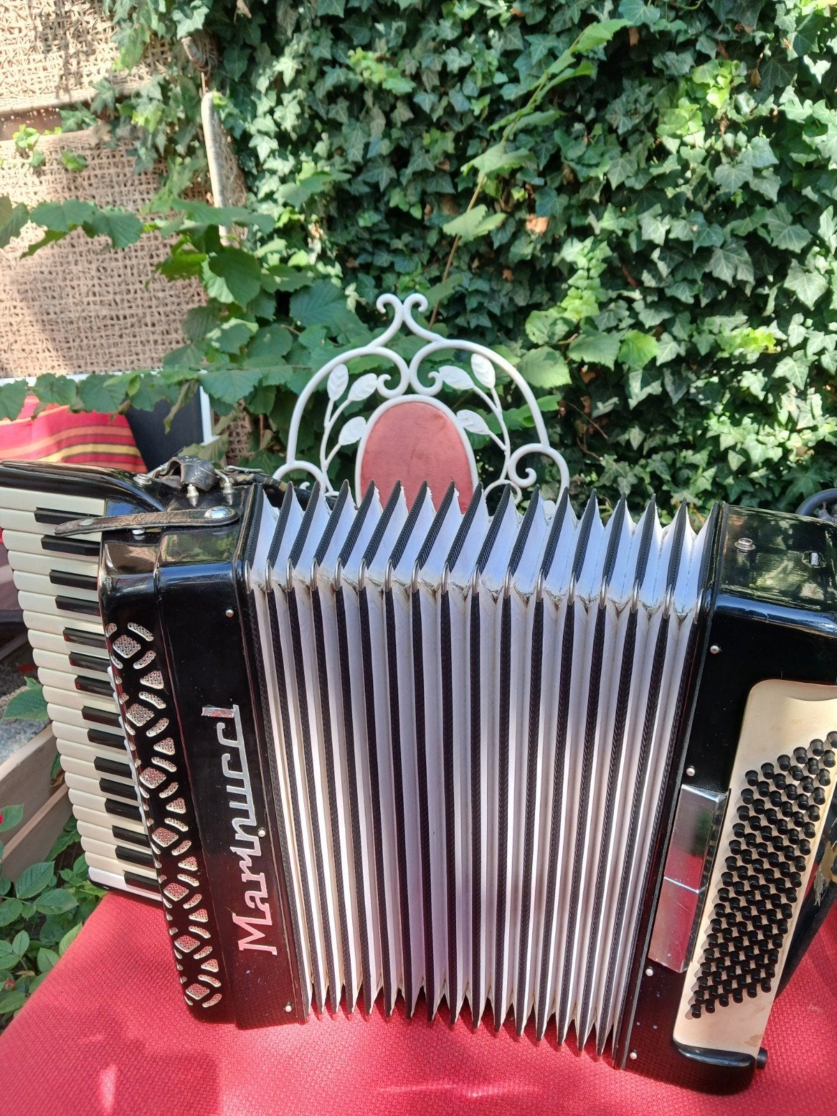 Marinucci 72 bass, Muziek en Instrumenten, Accordeons, Ophalen of Verzenden, Gebruikt, 72-bas, Marinucci