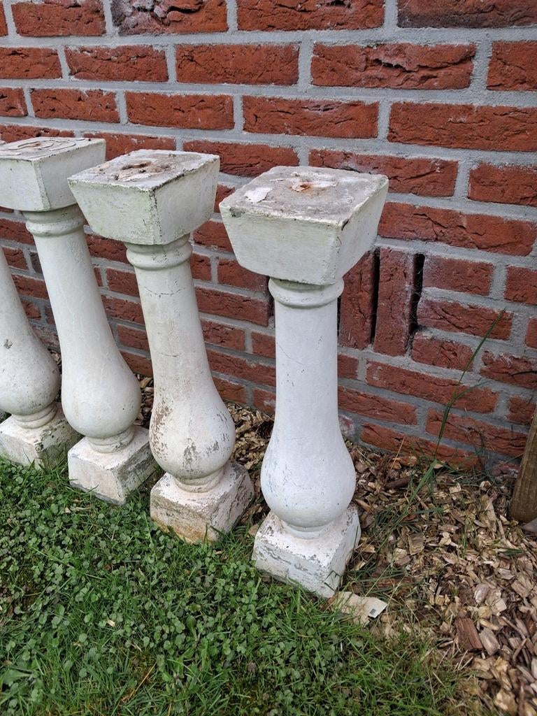 Betonnen sierpaaltjes,55cm hoog, Ophalen, Gebruikt